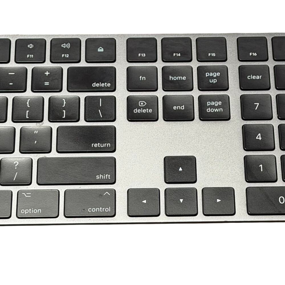 Apple A1843 Wireless Bluetooth Magic Keyboard With Numeric Keypad Black - Picture 5 of 9